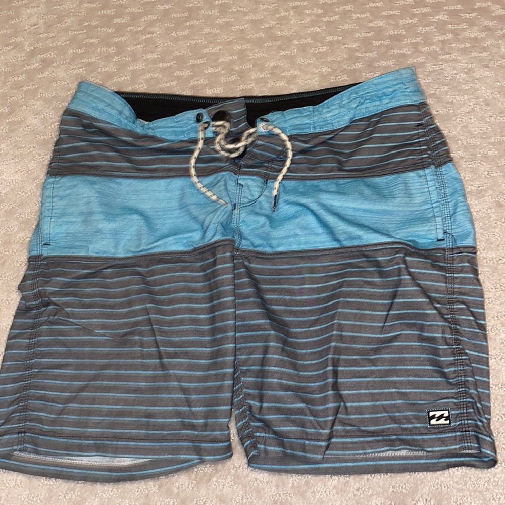 Billabong Board Shorts Size M